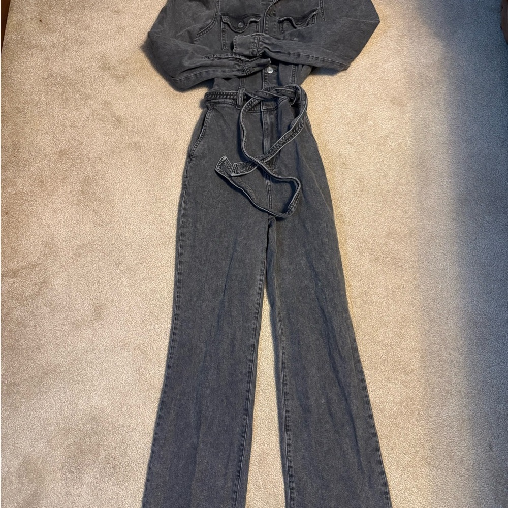 GAP Charcoal Jump Suit - Picture 5 of 5
